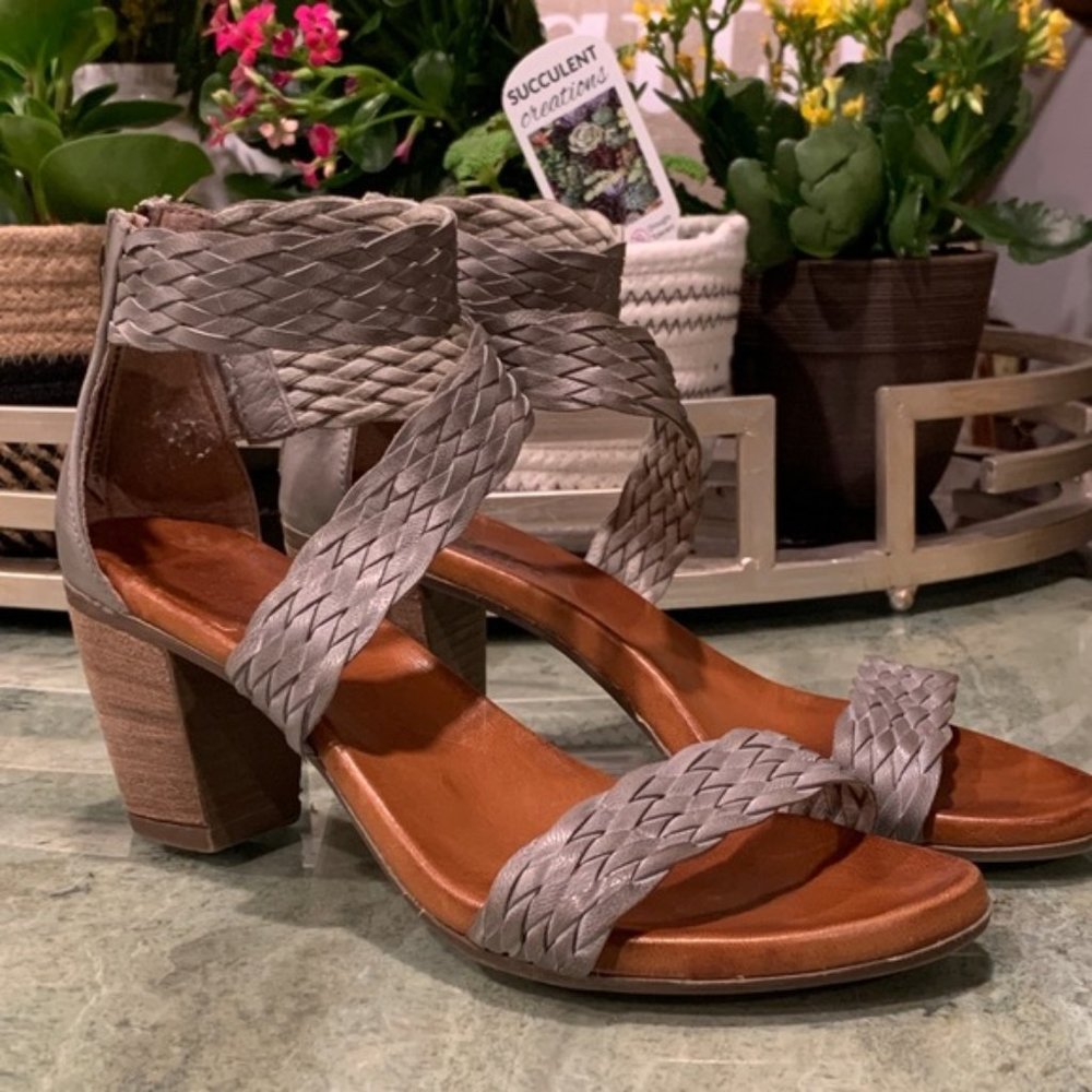 Sundance Grey Heeled sandals
